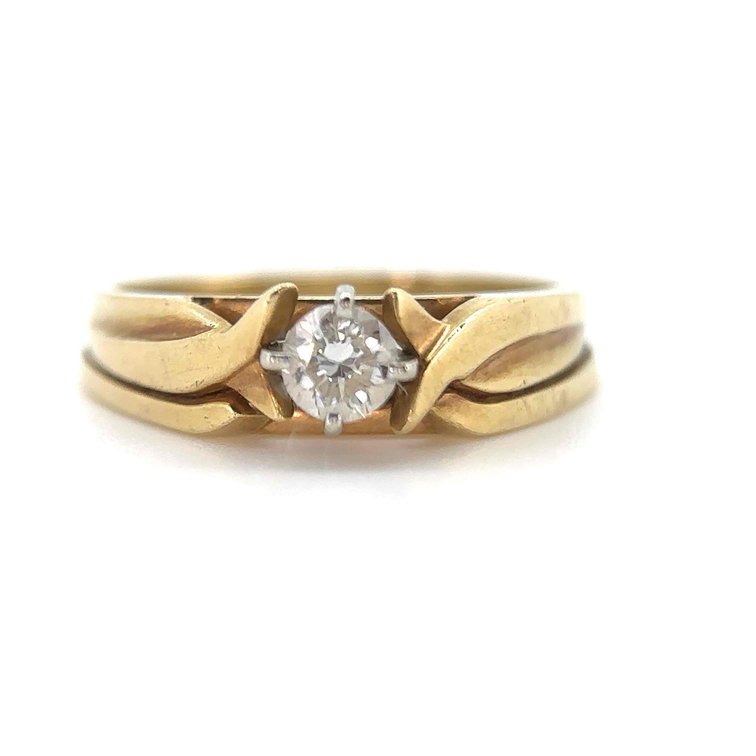 14k Gold Single Diamond Size 7 Ring