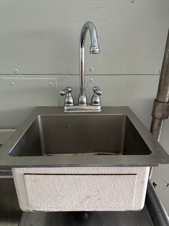 Commercial Single Hand Washing Sink  