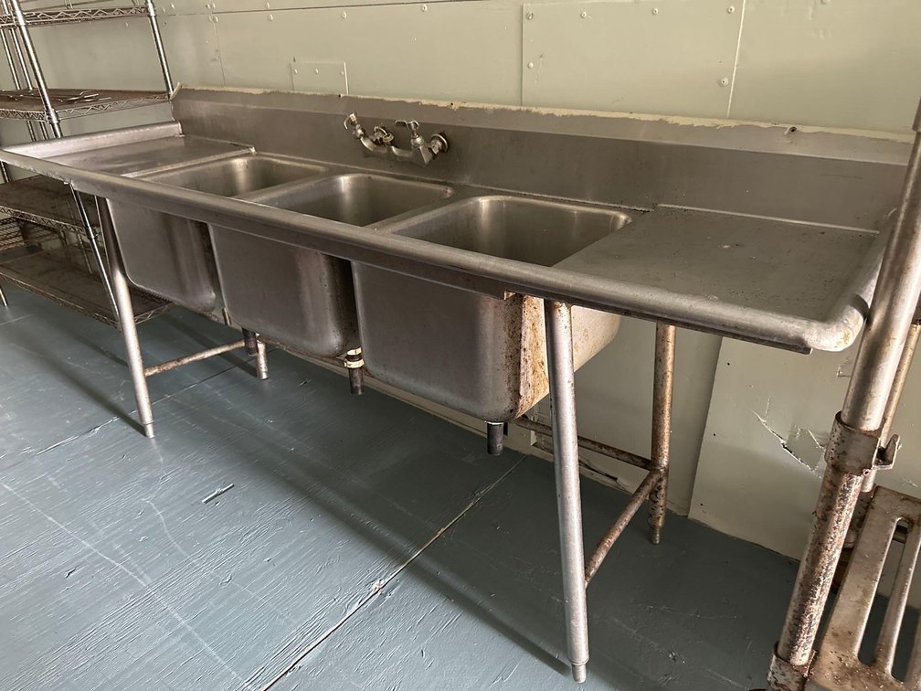 89" Long Commercial Three Section Dish Washing Sink 