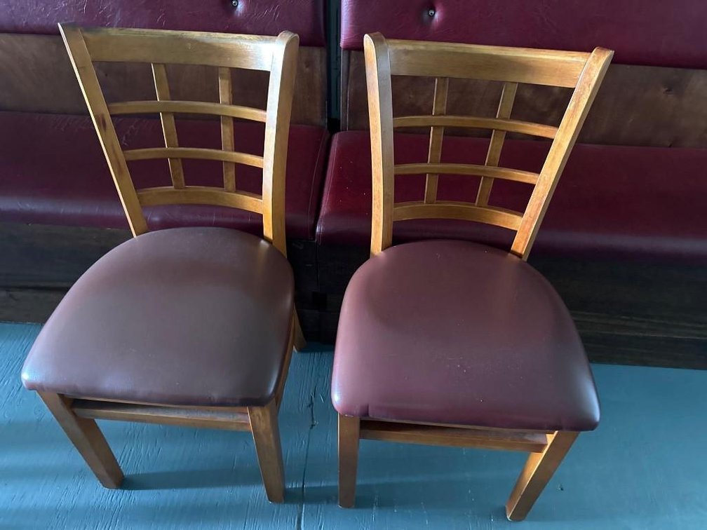 (X's 2) Restaurant Dinning Chairs