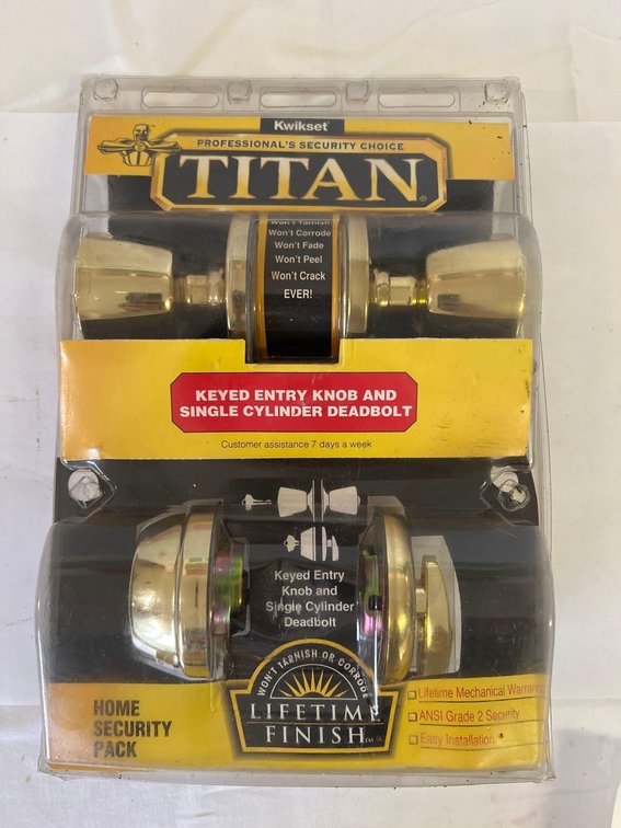 Kwikset Keyed Entry Knob and Single Cylinder Deadbolt