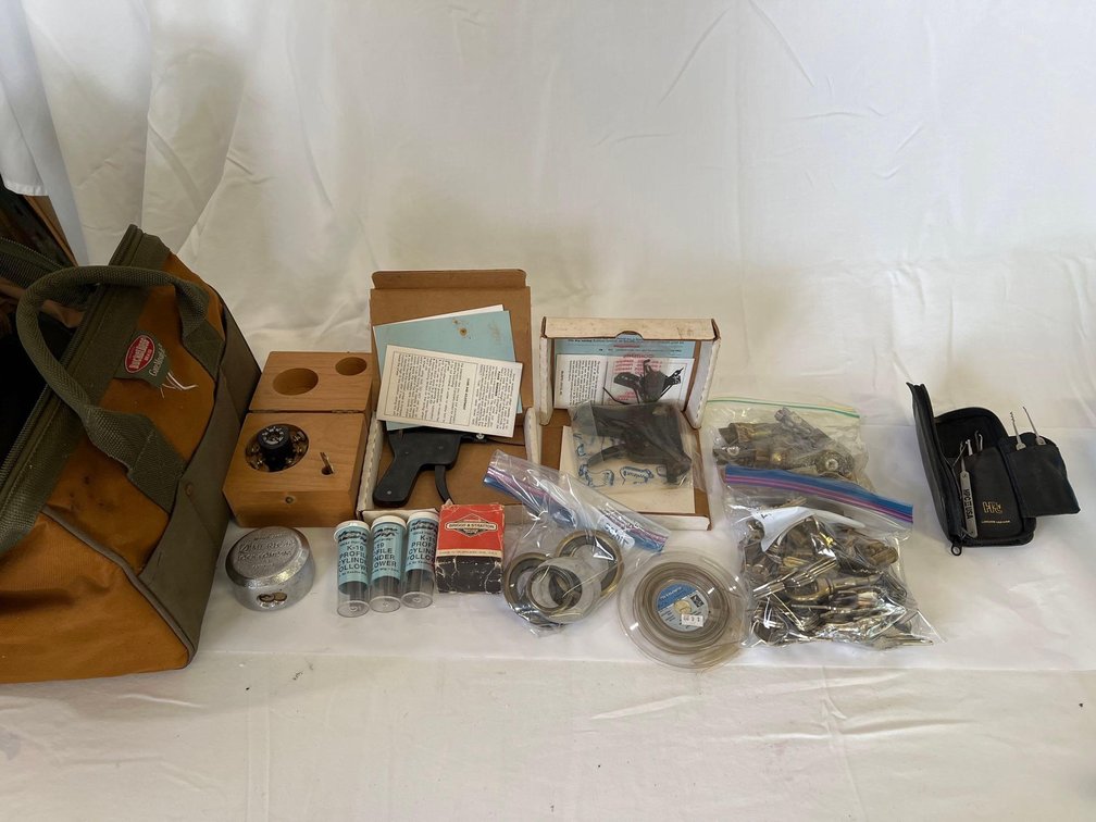 Bag of Locksmith Stuff