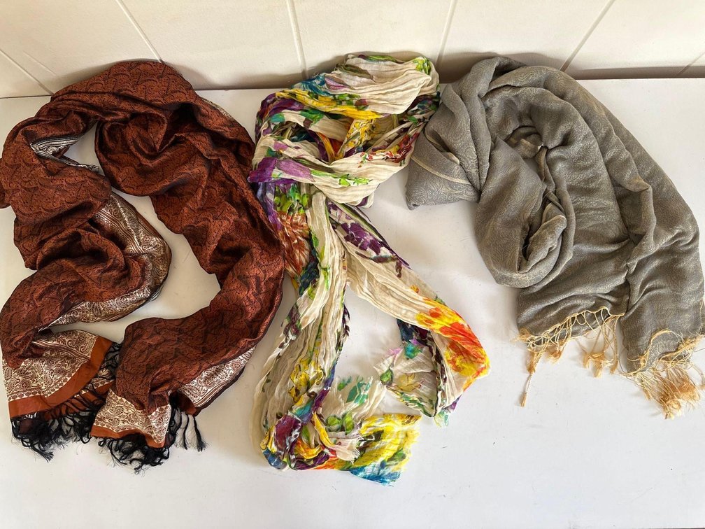 Three Long Scarves 