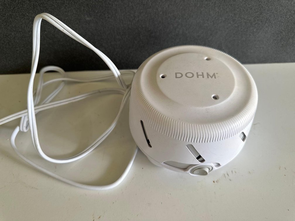 Dohm Model UM1USCW Yogasleep Sound Machine 