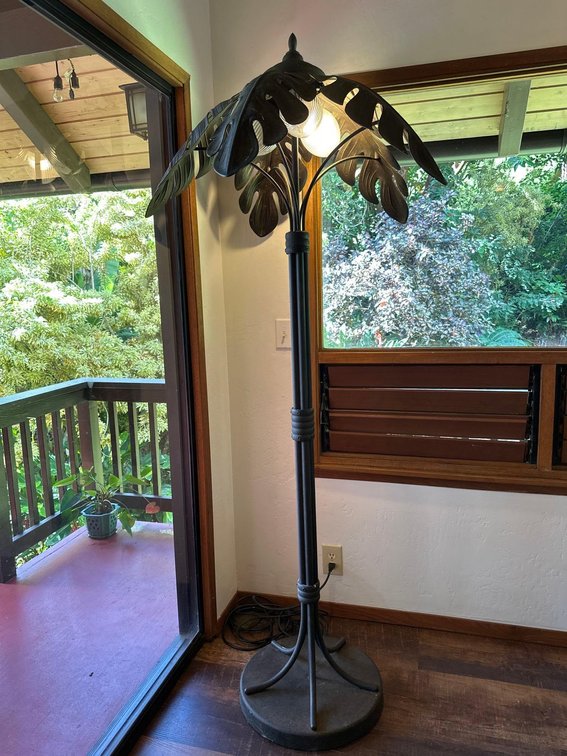Green Metal Coconut Tree Floor Lamp 
