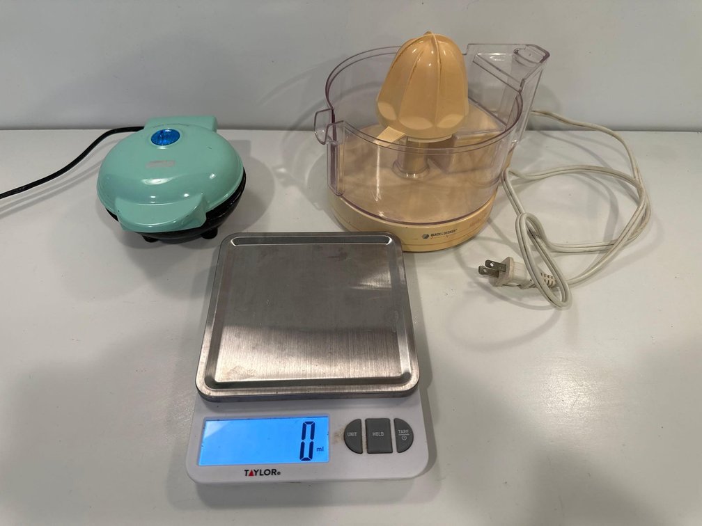 Food Scale, Black & Decker Electric Citrus Juicer and Mini Waffle Maker 