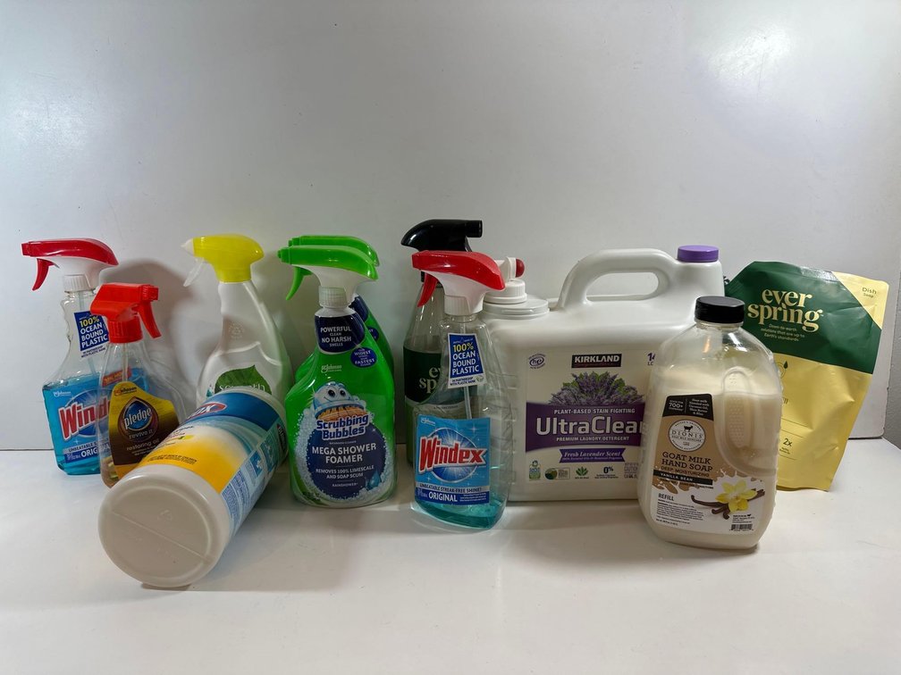 Mixed Lot of Household Cleaners, Laundry Detergent and Hand Soap 