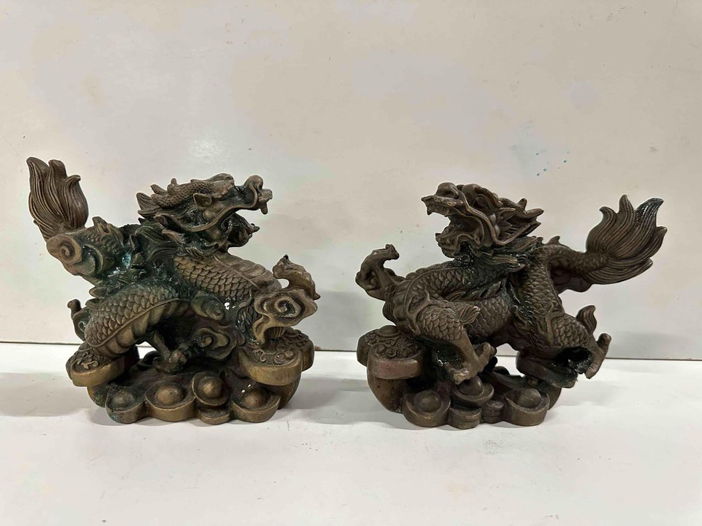 (X's 2) Antique Fengshui Chinese Dynasty Bronze Dragon Statues 