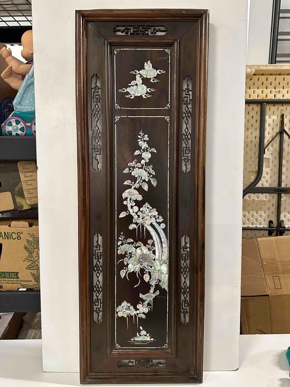 (X's 4) Wood Frame with Mother of Pearl Inlay Design Plaque 
