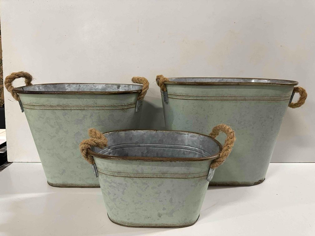 (X's 3) Metal Rustic Bucket/Bins with Rope Handles 