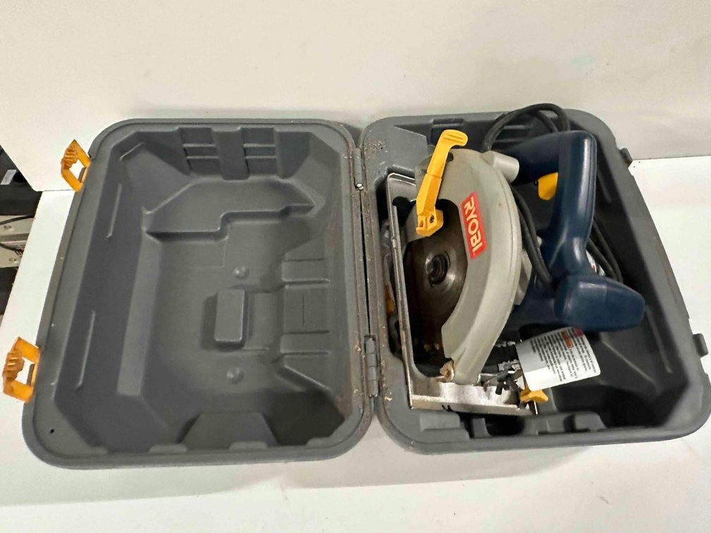 Ryobi CSB121 7 1/4" Saw in Case 