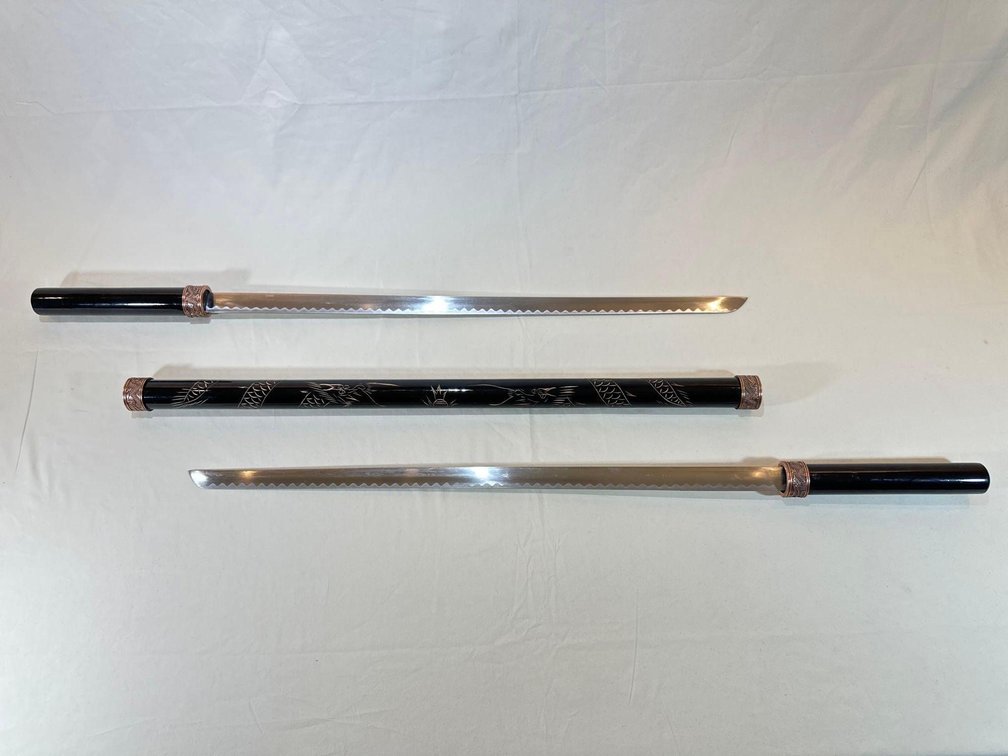 Twin Ninja Assassin Sword Set with Sheath That Turns Into a Bojutsu 