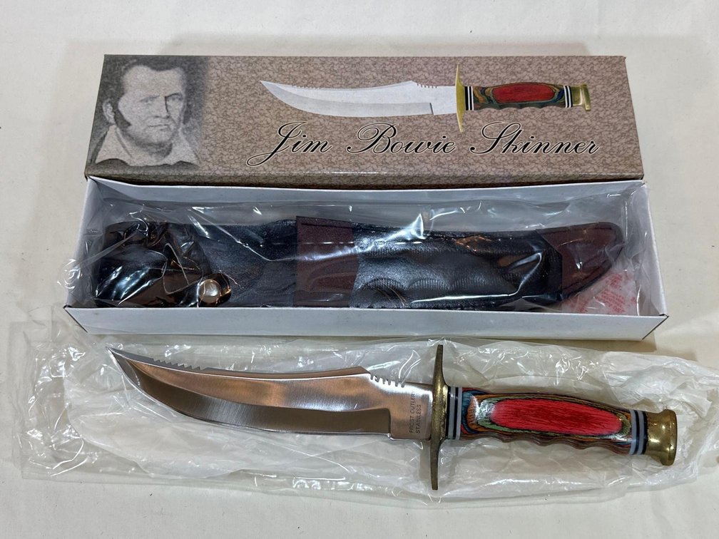 New in Box - Frost Cutlery Jim Bowie Skinner Knife 