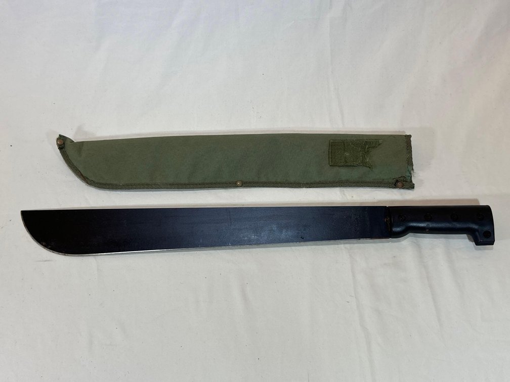 17" Blade Machete Knife with Sheath 