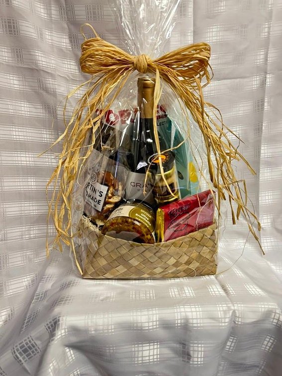 Wine Shop Gift Basket