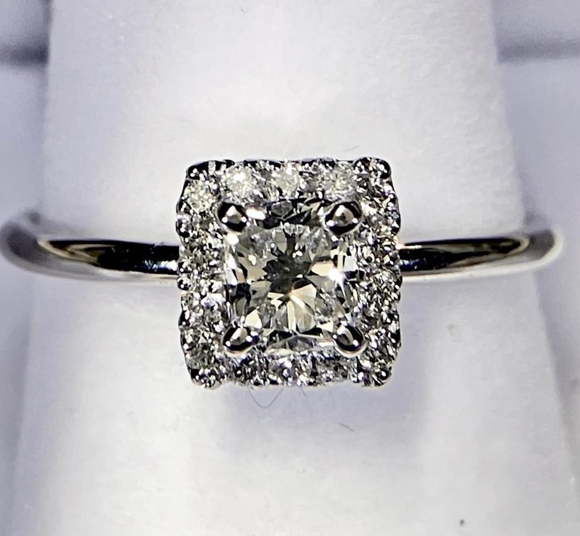 New!* 14K White Gold Diamond Ring, F Color, VS2, Double Excellent