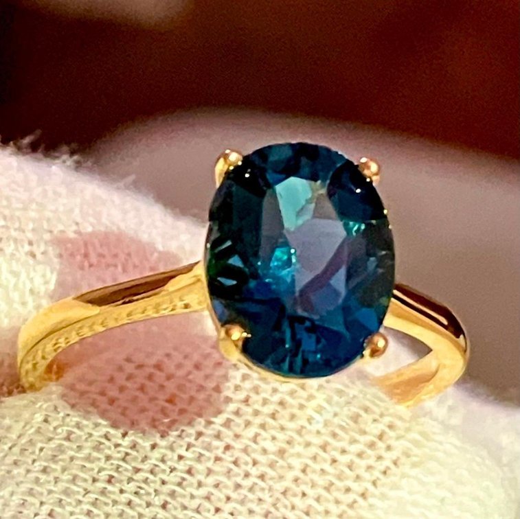 18K Gold Vermeil Ring with Intense Deep Blue Garnet