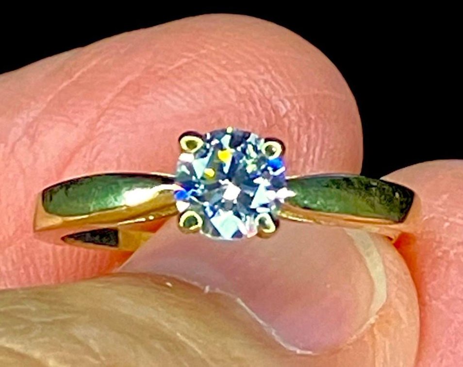 10K Genuine Gold Ring with Over Half Carat Diamond VS-1
