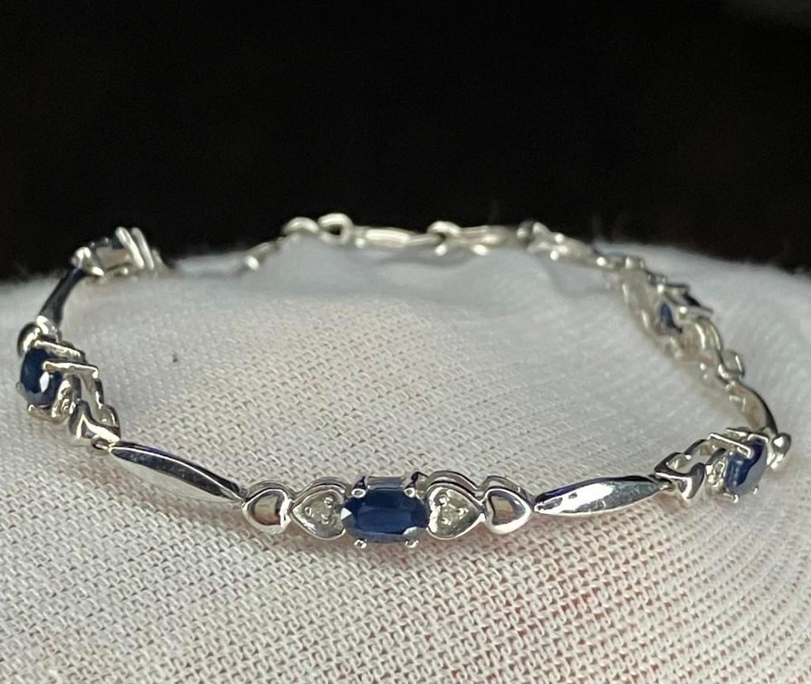 10K Genuine Gold Bracelet with Extremely Dark Blue Sapphires