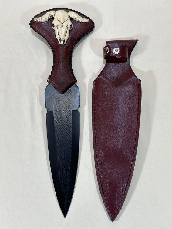 Damascus Knife with Long Horn Skull Design on Handle with Sheath