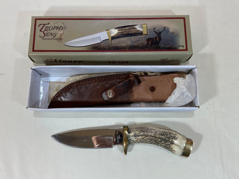 New in Box - Frost Cutlery Trophy Stag Knife with Sheath