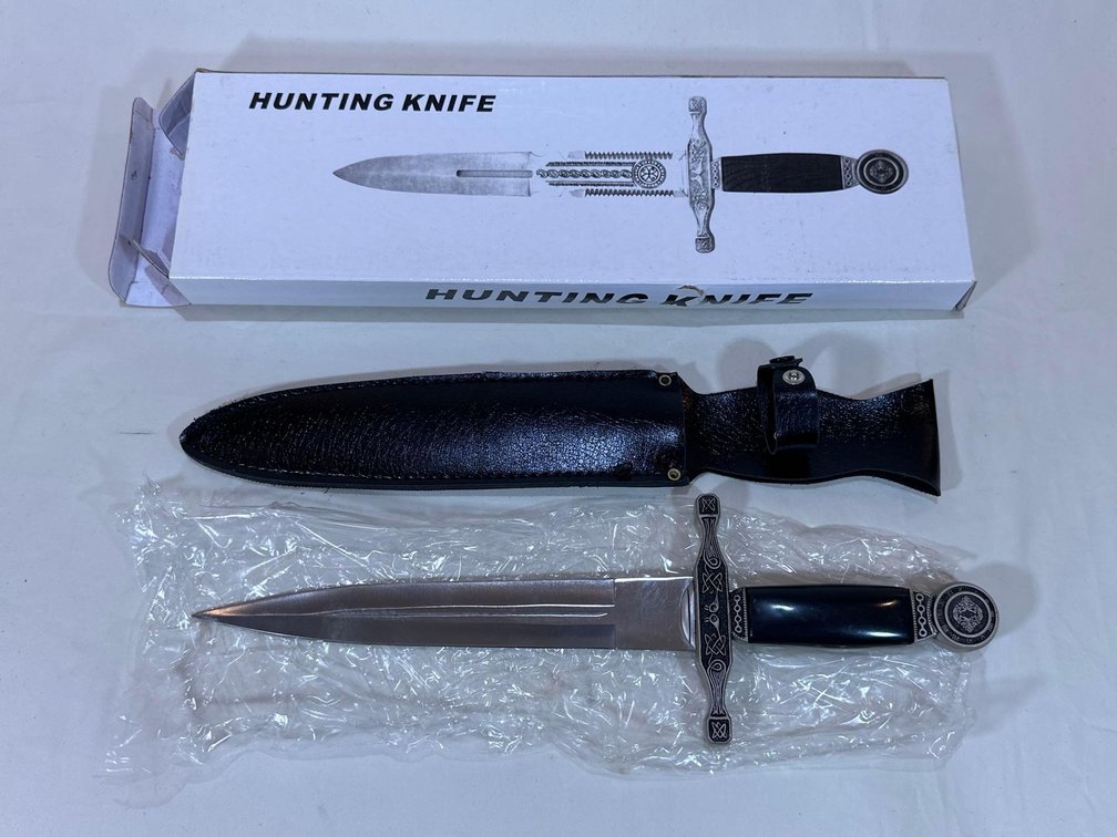 New in Box - Medieval Style Dagger Hunting Knife with Black Sheath 