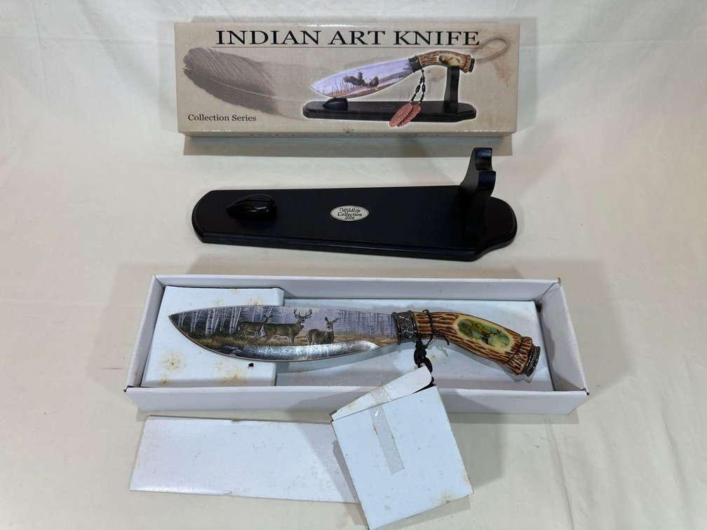 Indian Art Wildlife "Deer" Collection Series 2006 Knife 