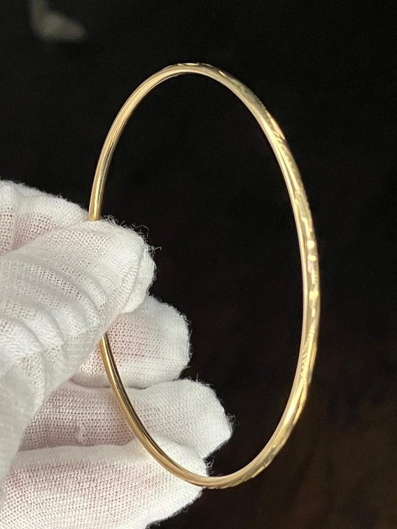 10K Genuine Gold Bangle Bracelet 3.31 Grams