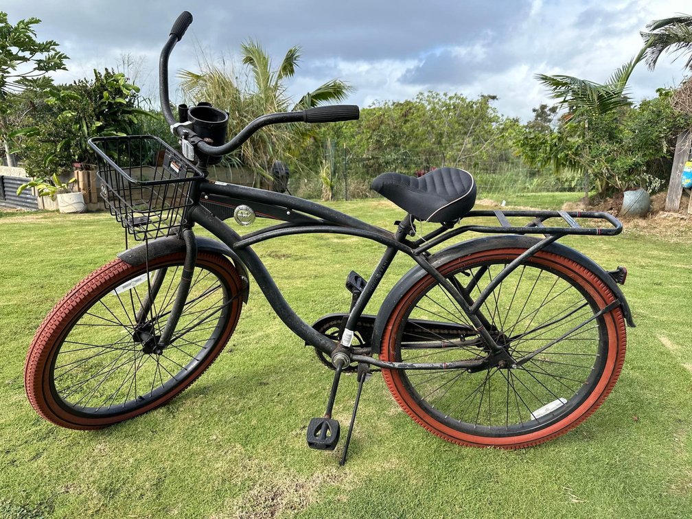 Huffy Beach Cruiser Bike with Basket 