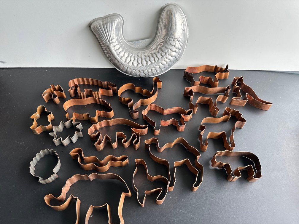 Mixed Cookie Cutters and Fish Mold 