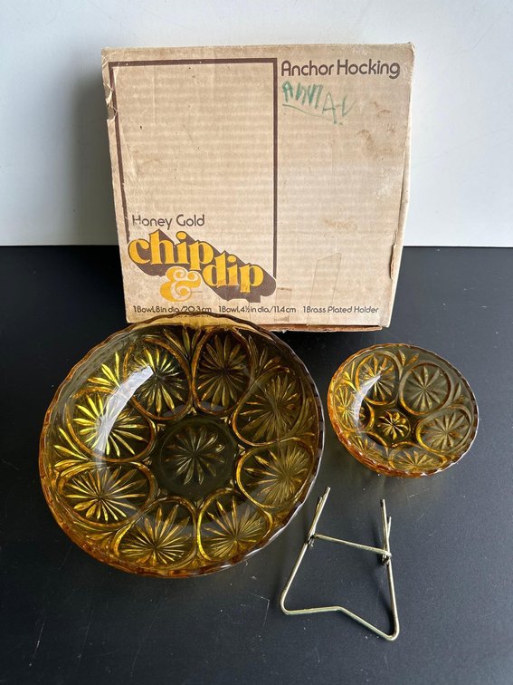 Vintage Anchor Hocking Honey Gold Chip & Dip Set 