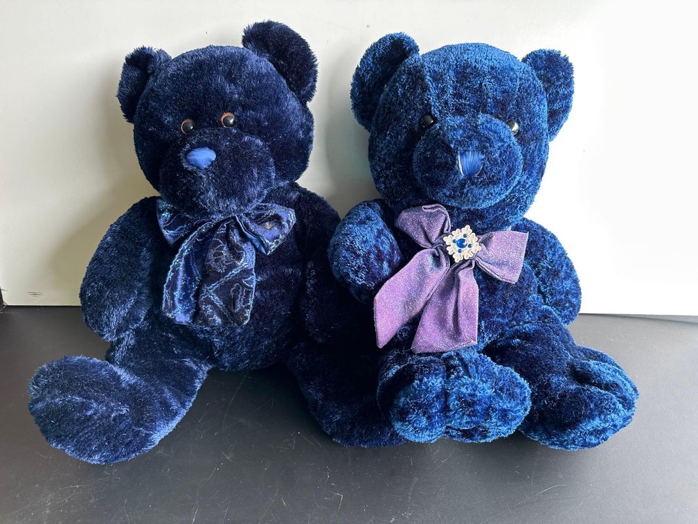 (X's 2) Dan Dee Collector's Choice Blue Bears 