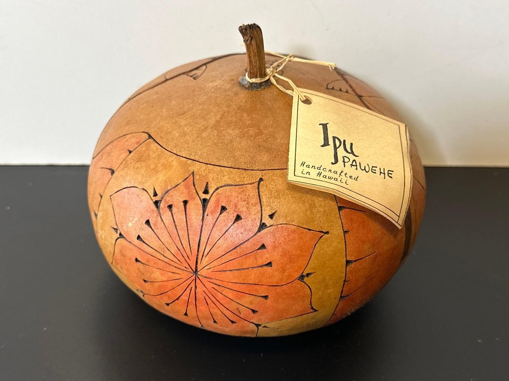 Ipu Pawehe Handcrafted in Hawaii By Tom Kahalelaukoa Todd 