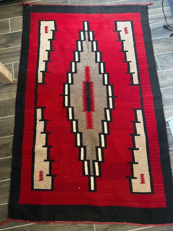 69 1/2" X 44 1/2" Americraft, Inc 100% Wool Mexican Area Rug