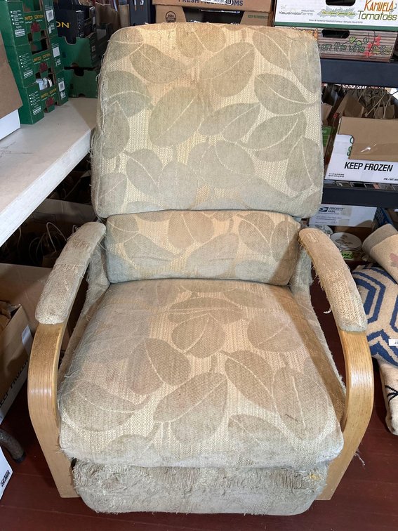 Push Back Recliner 