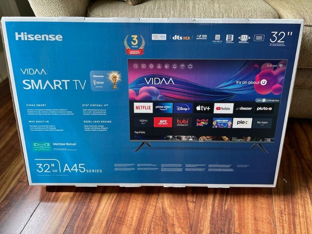 32" Hisense Smart TV