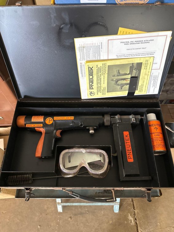 PNEUTEK SA 95 Powder Actuated Tool Hudson NH. USA.
