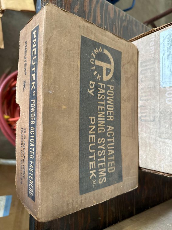 (X's 10) Boxes of 3/4" Pneutek 100 Piece Powder Actuated Fasteners
