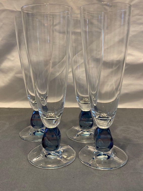 (X’s 4) Vintage Pilsner Glasses