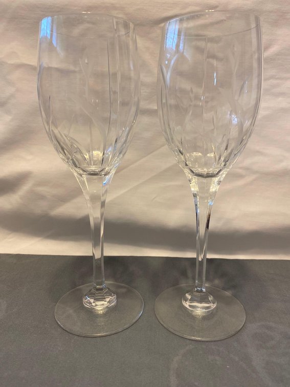 (X’s 2) Mikasa Calla Lily Water Goblets