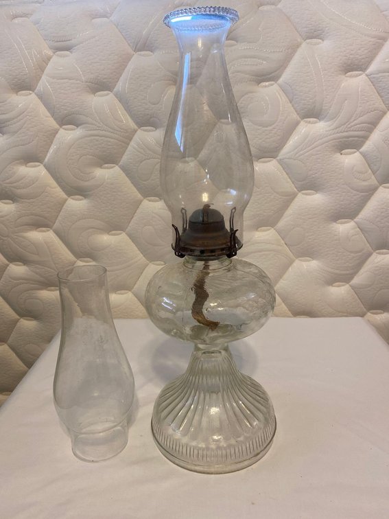 Vintage Oil/Kerosene Glass Lantern 