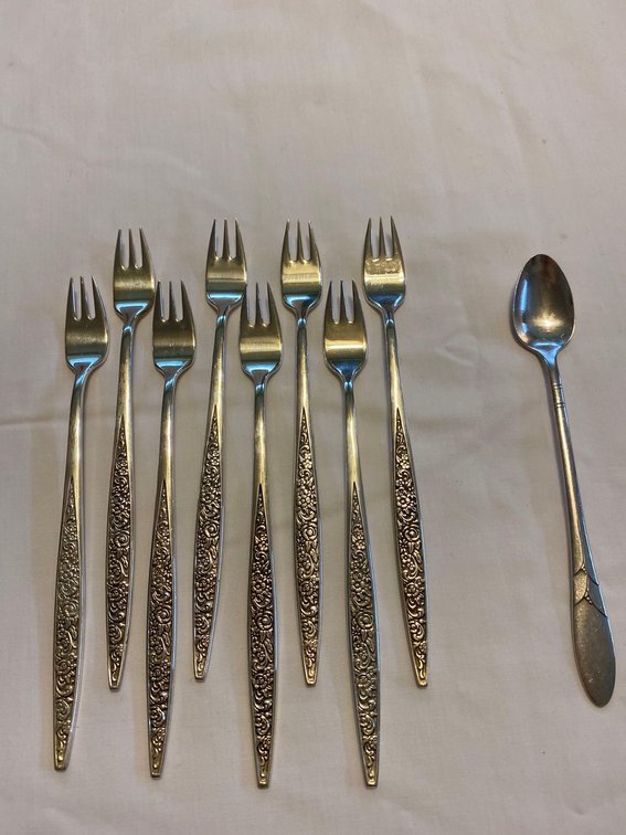 Assorted Oneida Community Silverware
