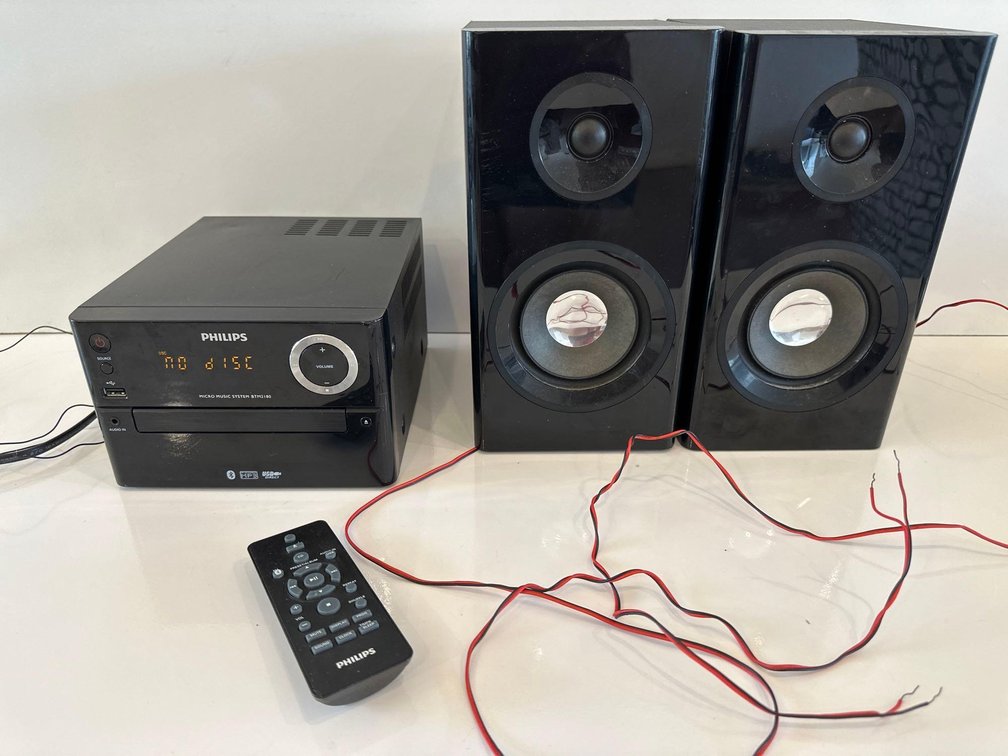 Phillips BTM2180/37 Micro Music System with Remote