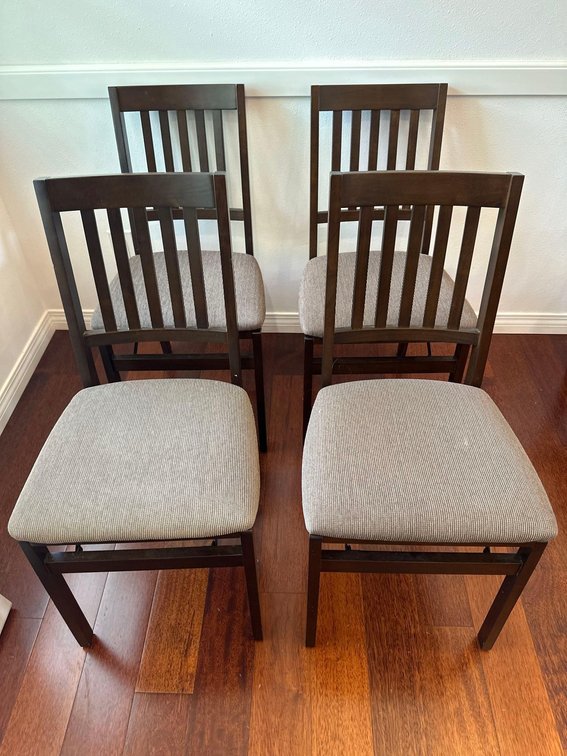 (X's 4) Cushioned Folding Chairs
