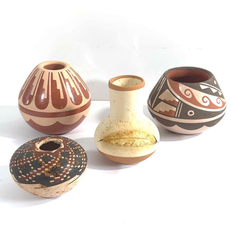 Set of Vintage Native American Tail Jar and Vases