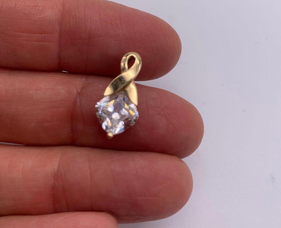 14k Yellow Gold & CZ Pendant
