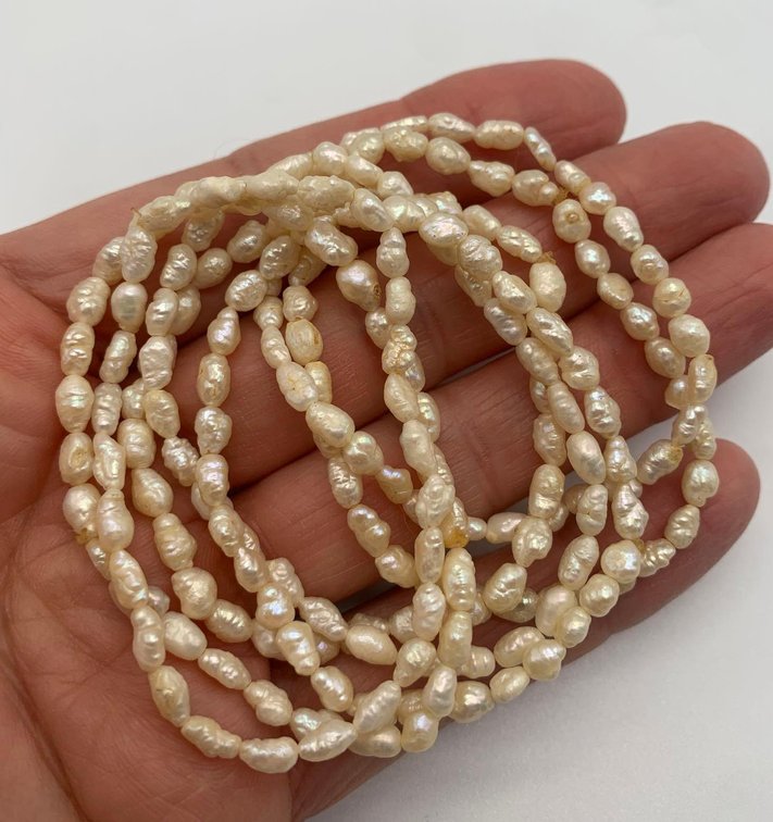 Vintage Seed Pearl Stretch Bracelets
