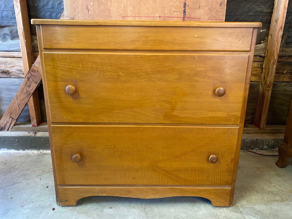 33" x 17.5" Solid Wood Dresser