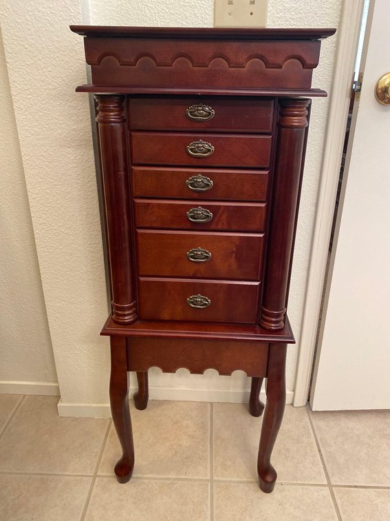 16" x 40" Vintage Jewelry Dresser