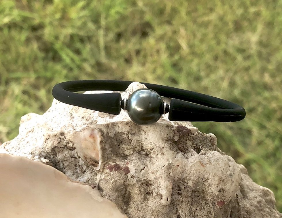 Tahitian Surfer Bracelet